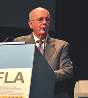 Winston Tabb speaking at the IFLA Annual Conference in Milan Winston Tabb speaking at the IFLA Annual Conference in Milan