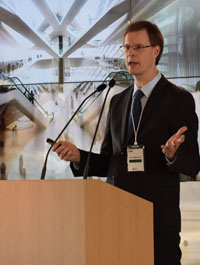 Karl Schroeder discusses “antilibries”