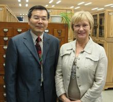 Xiang Zhu and Ingrid Parent Xiang Zhu and Ingrid Parent