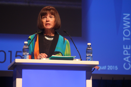 IFLA President Donna Scheeder delivering her acceptance speech