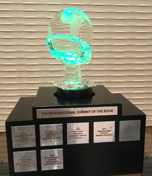 Globe awarded to International Summit of the Book Hosts