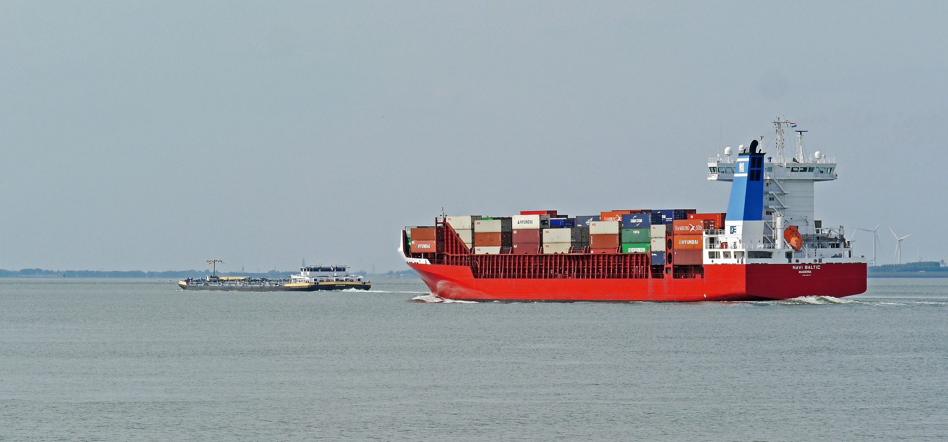 Container ship