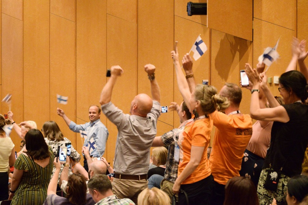 Finnish supporters cheer Oodi's win