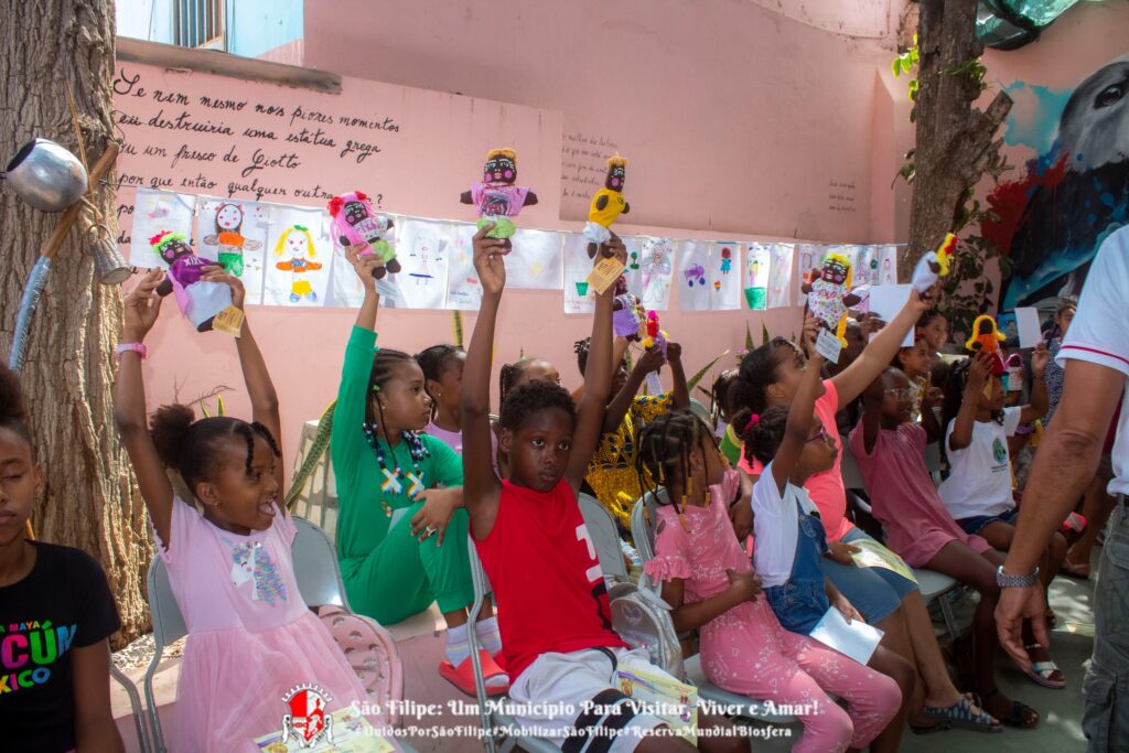 Children participating in a library programme