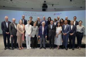 Group Photograph with the speakers, Professors Chan Heng Chee and Tommy Koh, moderator, Mr Gene Tan and members of the diplomatic communityBoth speakers shared intimate reflections on their literary journeys.
