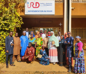Niger workshop 2 Group photo of the participants at the workshop for librarians in Niger