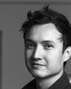 daniel hackborn presenter 240x300