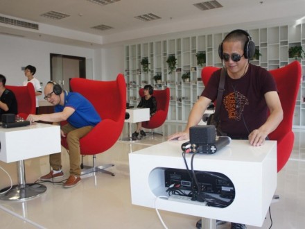 Blind readers listening to audiobooks in the Music Hall of Ouhai District Library, Wenzhou City