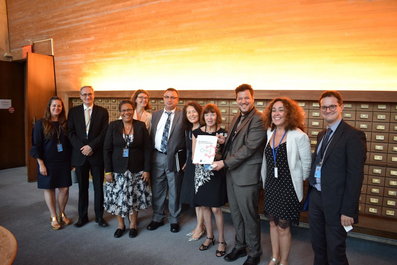 IFLA, DHL and TASCHA, along with the event's speakers
